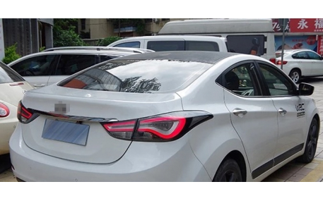 Фонари задние HYUNDAI Elantra MD