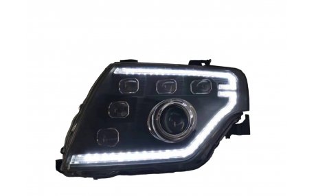 Фары передние Mitsubishi Pajero Wagon 4