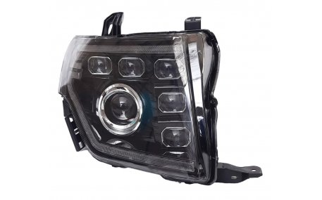 Фары передние Mitsubishi Pajero Wagon 4