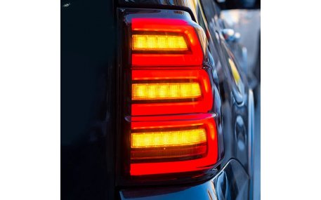 Фонари задние Mitsubishi Pajero Wagon 4