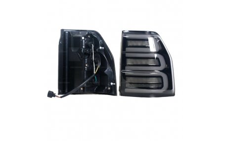 Фонари задние Mitsubishi Pajero Wagon 4