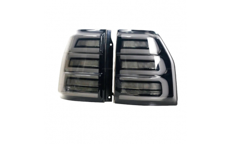 Фонари задние Mitsubishi Pajero Wagon 4