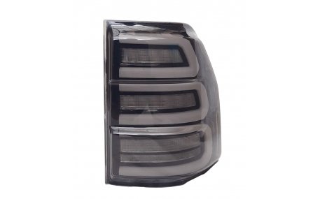 Фонари задние Mitsubishi Pajero Wagon 4