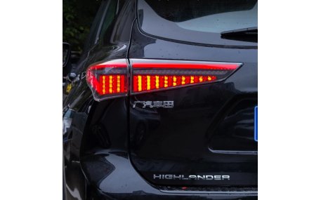 Фонари задние Toyota Highlander