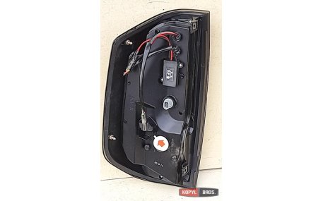 Фонари задние Toyota Tundra 2014-2021