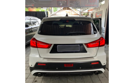 Фонари задние Mitsubishi ASX