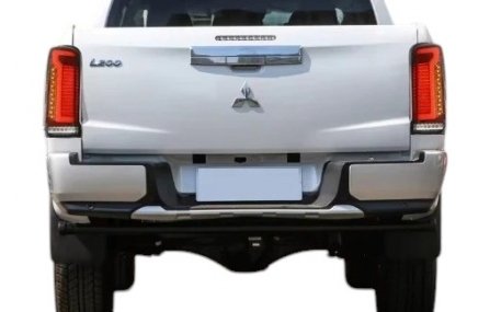 Фонари задние Mitsubishi L200 2019-2023