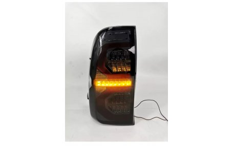 Фонари задние Toyota Hilux 2015-2020