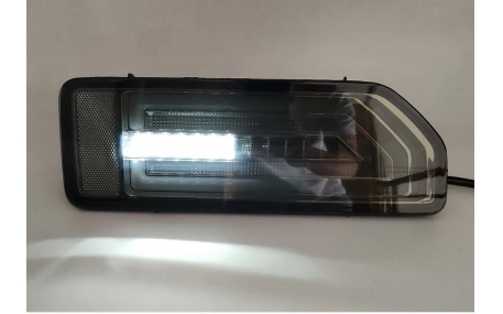 Фонари задние Suzuki Jimny