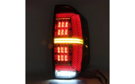 Фонари задние Toyota Tundra 2014-2021