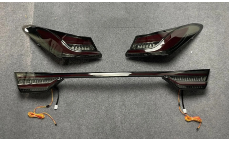 Фонари задние Toyota Camry V70