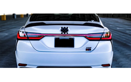 Фонари задние Toyota Camry V70