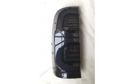Фонари задние Toyota Hilux 2005-2015