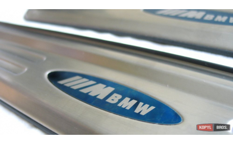 Накладки на пороги BMW X1 F48