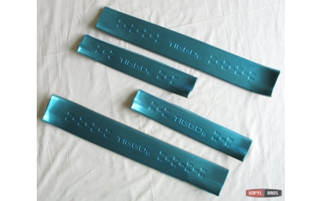 Накладки на пороги Chery Tiggo 5