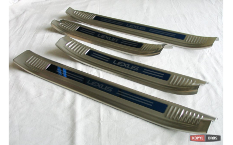 Накладки на пороги Lexus RX