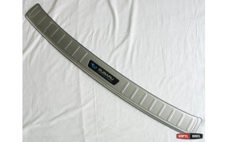 Накладка на задний бампер Subaru XV