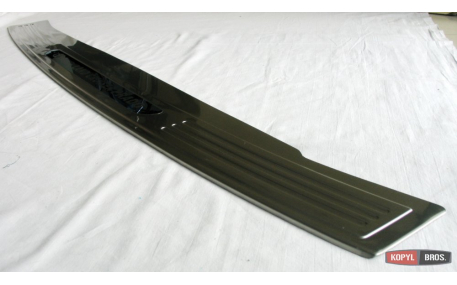 Накладка на задний бампер Toyota Land Cruiser Prado 150