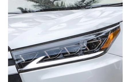 Фары передние Toyota Highlander 2017-2020