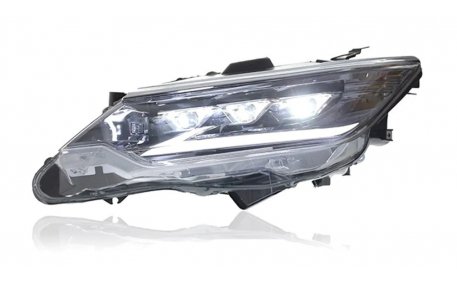 Фары передние Toyota Camry V55