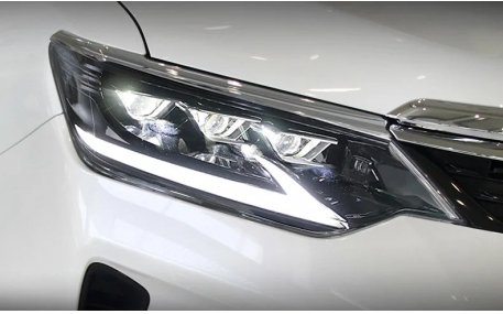 Фары передние Toyota Camry V55