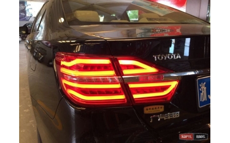 Фонари задние Toyota Camry V55