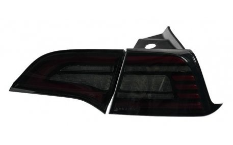 Фонари задние Tesla Model 3