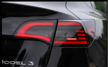 Фонари задние Tesla Model 3