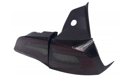 Фонари задние Tesla Model 3