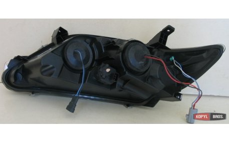 Фары передние Toyota Camry V40 2009-2011