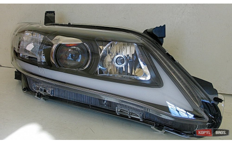 Фары передние Toyota Camry V40 2009-2011
