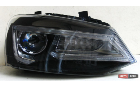 Фары передние Volkswagen Polo Sedan