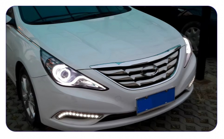 Фары передние HYUNDAI Sonata YF