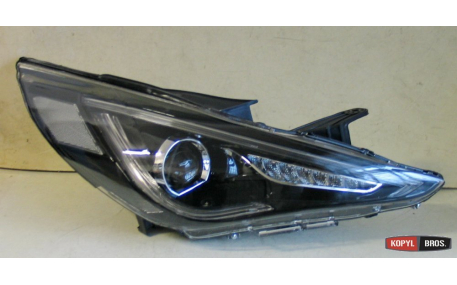 Фары передние HYUNDAI Sonata YF