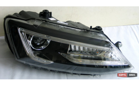 Фары передние Volkswagen Jetta