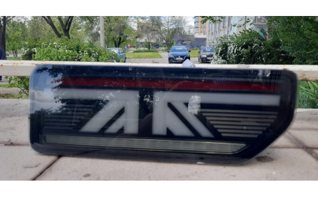 Фонари задние Suzuki Jimny