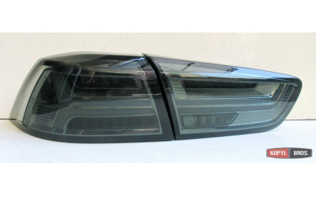 Фонари задние Mitsubishi Lancer X