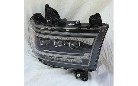 Фары передние Dodge RAM 1500