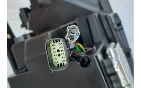 Фары передние Dodge RAM 1500