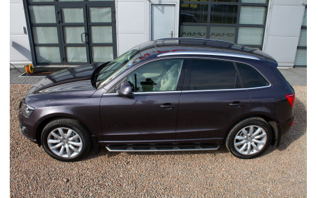 Подножки Audi Q5