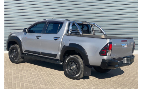 Подножки Toyota Hilux