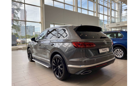 Подножки Volkswagen Touareg