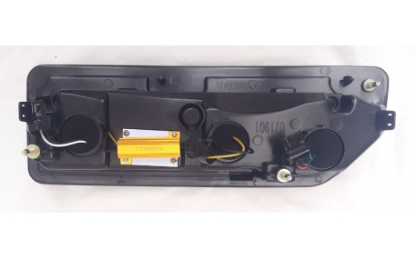 Фонари задние Suzuki Jimny