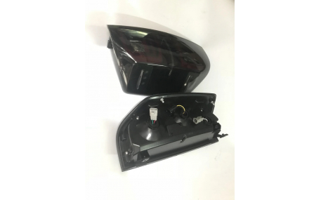 Фонари задние Toyota Tundra 2014-2021