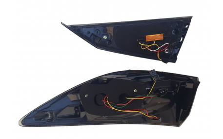 Фонари задние Mazda 3