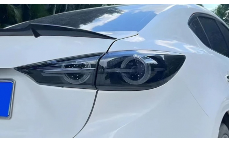Фонари задние Mazda 3