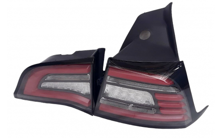 Фонари задние Tesla Model 3