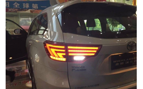 Фонари задние Toyota Highlander