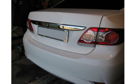 Хром накладки Toyota Corolla