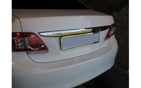 Хром накладки Toyota Corolla